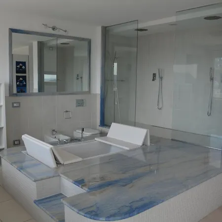 Il Girasole Apartment Meina