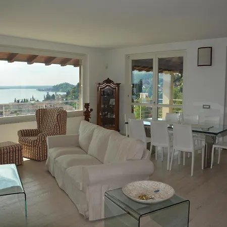 Il Girasole Apartment